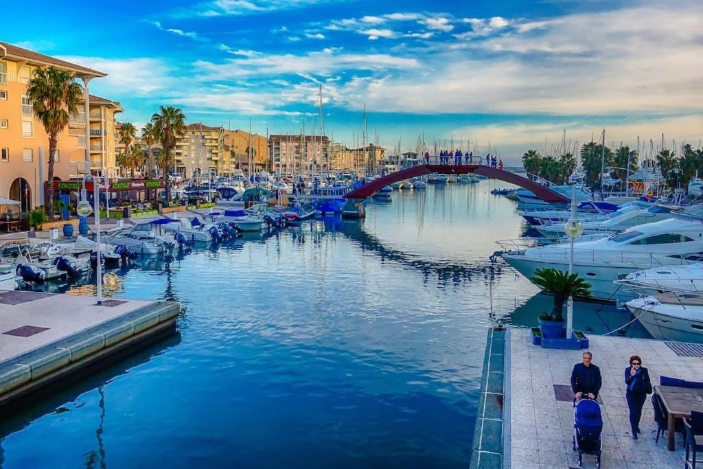 Port-Frejus, Le Paladien, Appartement 2 Pieces Climatise, Terrasse & Parking Zewnętrze zdjęcie