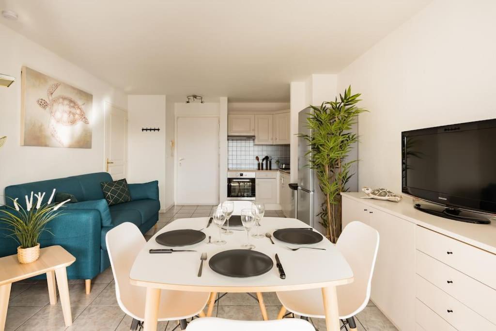 Port-Frejus, Le Paladien, Appartement 2 Pieces Climatise, Terrasse & Parking Zewnętrze zdjęcie