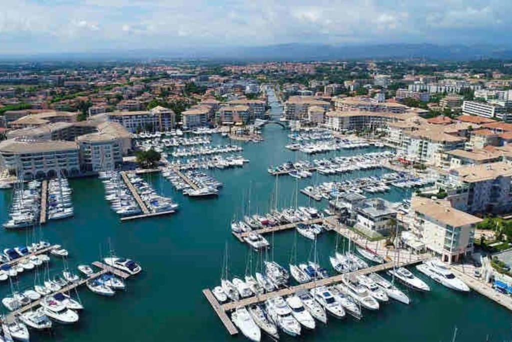 Port-Frejus, Le Paladien, Appartement 2 Pieces Climatise, Terrasse & Parking Zewnętrze zdjęcie